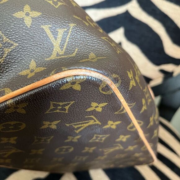 LV Palermo PM rare bag to find in such great condition comes with strap classic - Picture 10 of 14